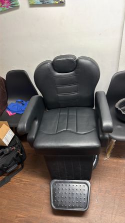 Barber chair