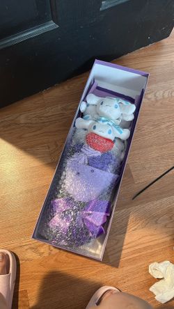 sanrio flower bouquet