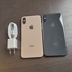 iPhone X - UNLOCKED - Like New  