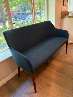 Article dining bench