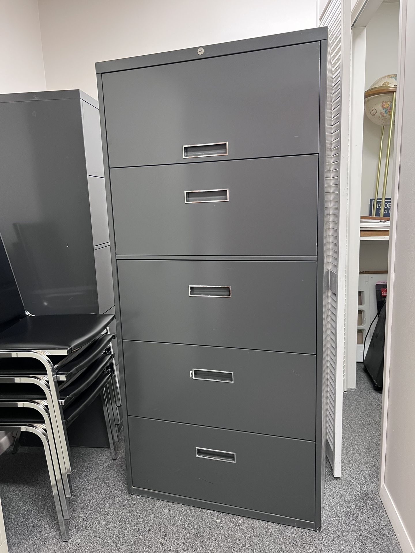 Gray 5 Draw File Cabinet 