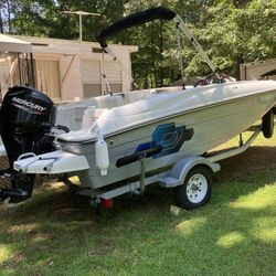 Bayliner Element