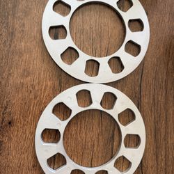 UNIVERSAL WHEEL SPACERS