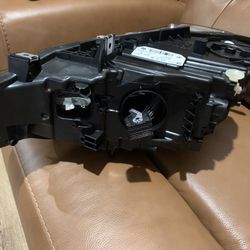 2015-2019 BMW 3 Series F30 320 330 340i LED Headlight Right Passenge W/O AFS OEM 11R