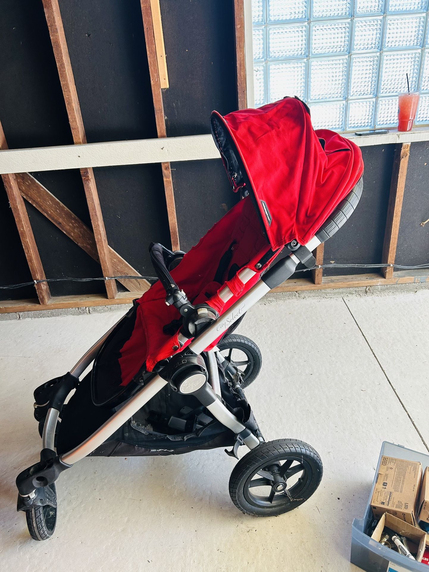 Stroller 