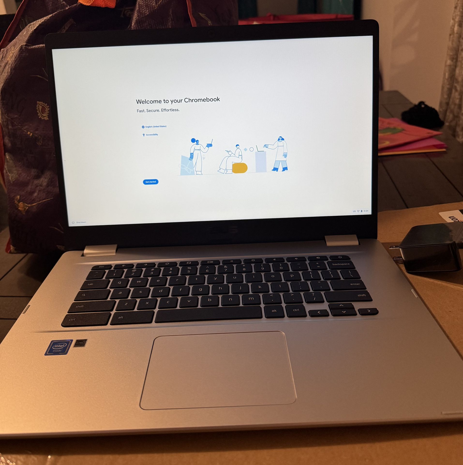 ASUS Chromebook C523 Laptop
