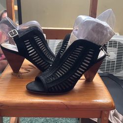 Women's heel sandals