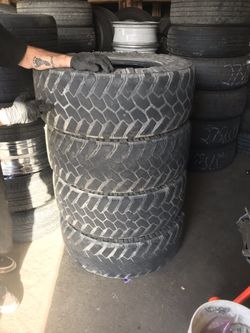 4 LT 295/70r18 Nitto Trail Grappler M/T