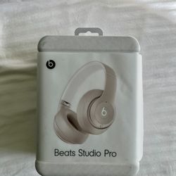 Beats Studio Pro Wireless Headphones - Sandstone / Apple