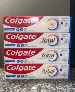 Colgate total whitening paste set