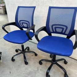 ADJUSTABLE CHAIRS “IN LIKE NEW CONDITION “$25 EACH