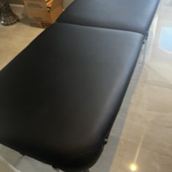 Massage Table 