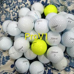 25 Used Titleist ProV1 Balls In Excellent Condition NM 