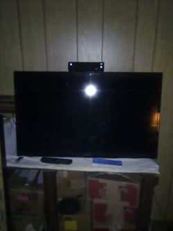 32" Insignia