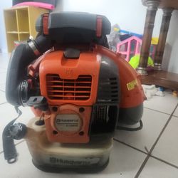 Husqvarna 570BTS Backpack Blower