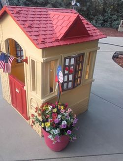 Play House Cottage Kids Backyard Fun