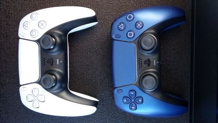 Playstation controllers