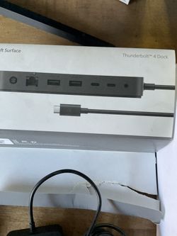 Microsoft Thunderbolt 4 Dock Station