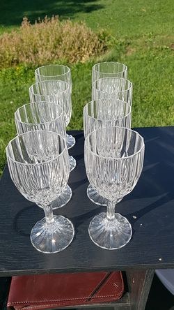 Set of 8 Waterford crystal glasses