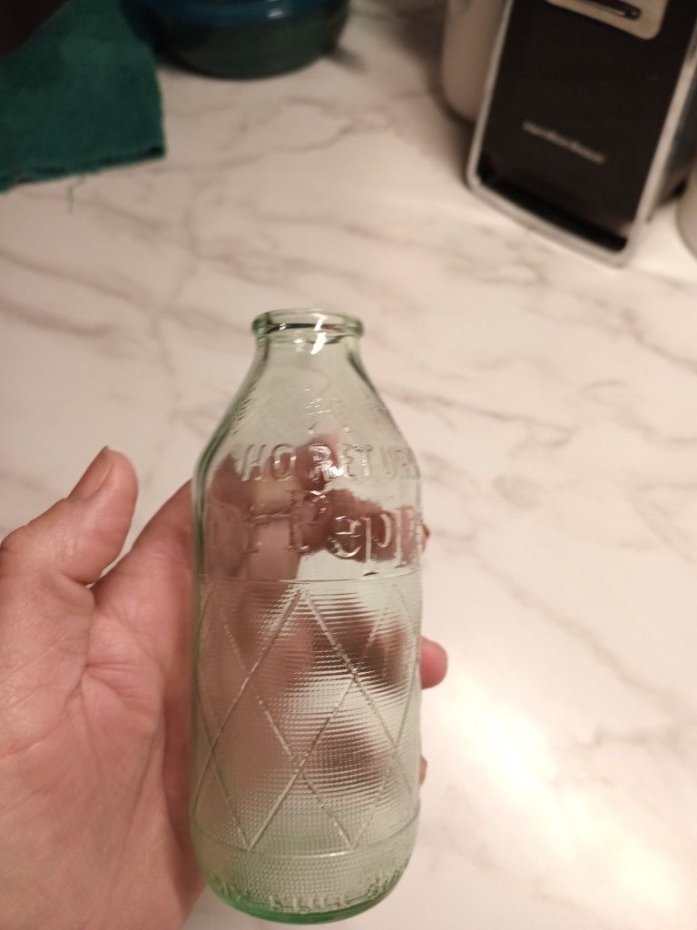 Antique 1940' S Green Embossed Diamond Pattern 6 oz Dr. Pepper Bottle