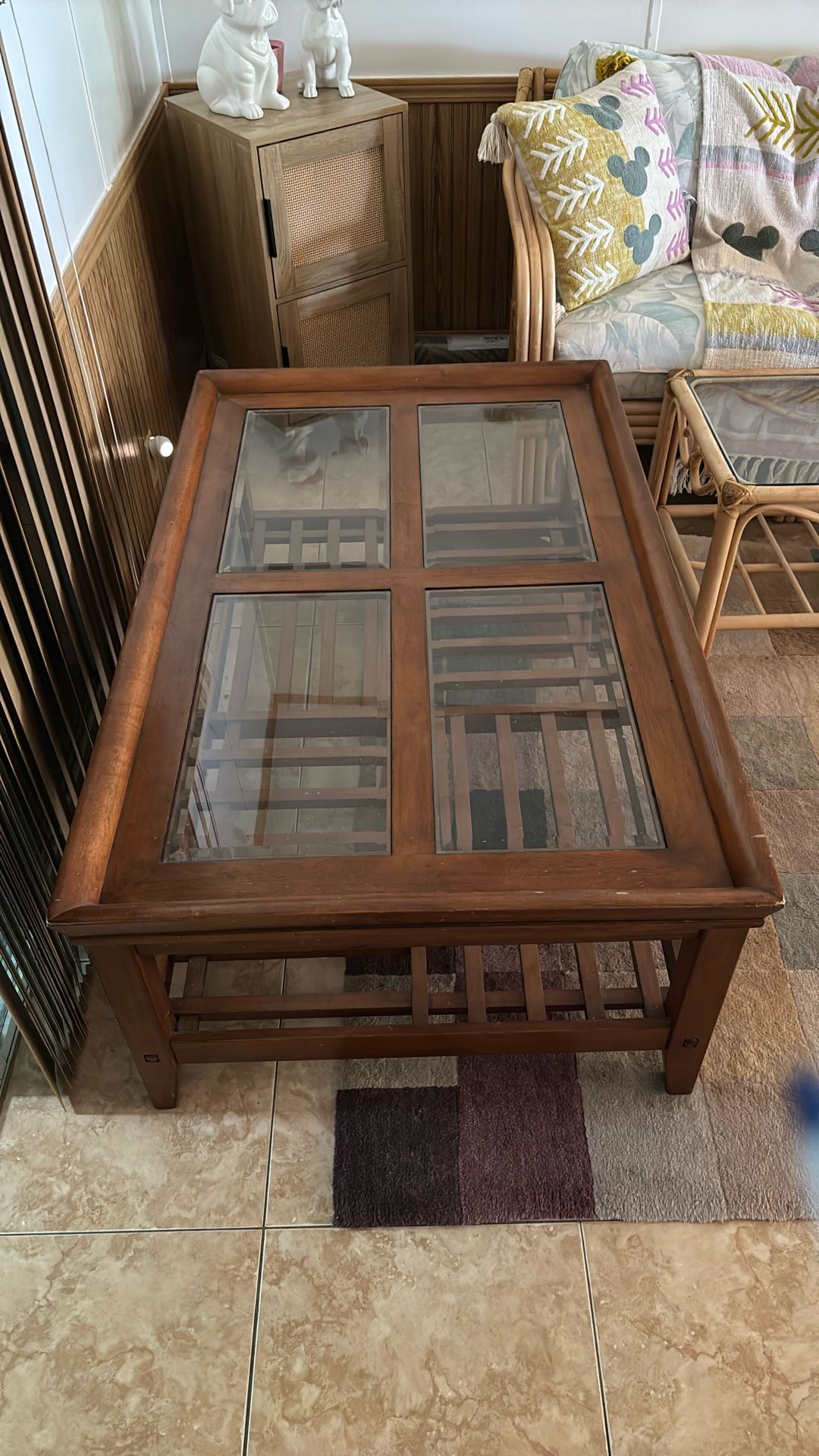 Solid Wood Coffee Table w/Glass Detail