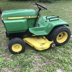 John deere 300 garden tractor specs hot sale