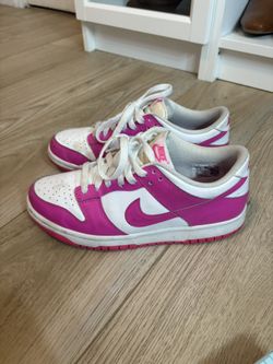 Pink Dunks