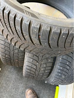 laufenn 215/45r17 studded tires