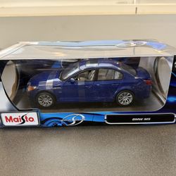 New In Package Maisto Die Cast