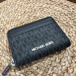 Michael Kors Jet Set Travel Card Case / Wallet (authentic)