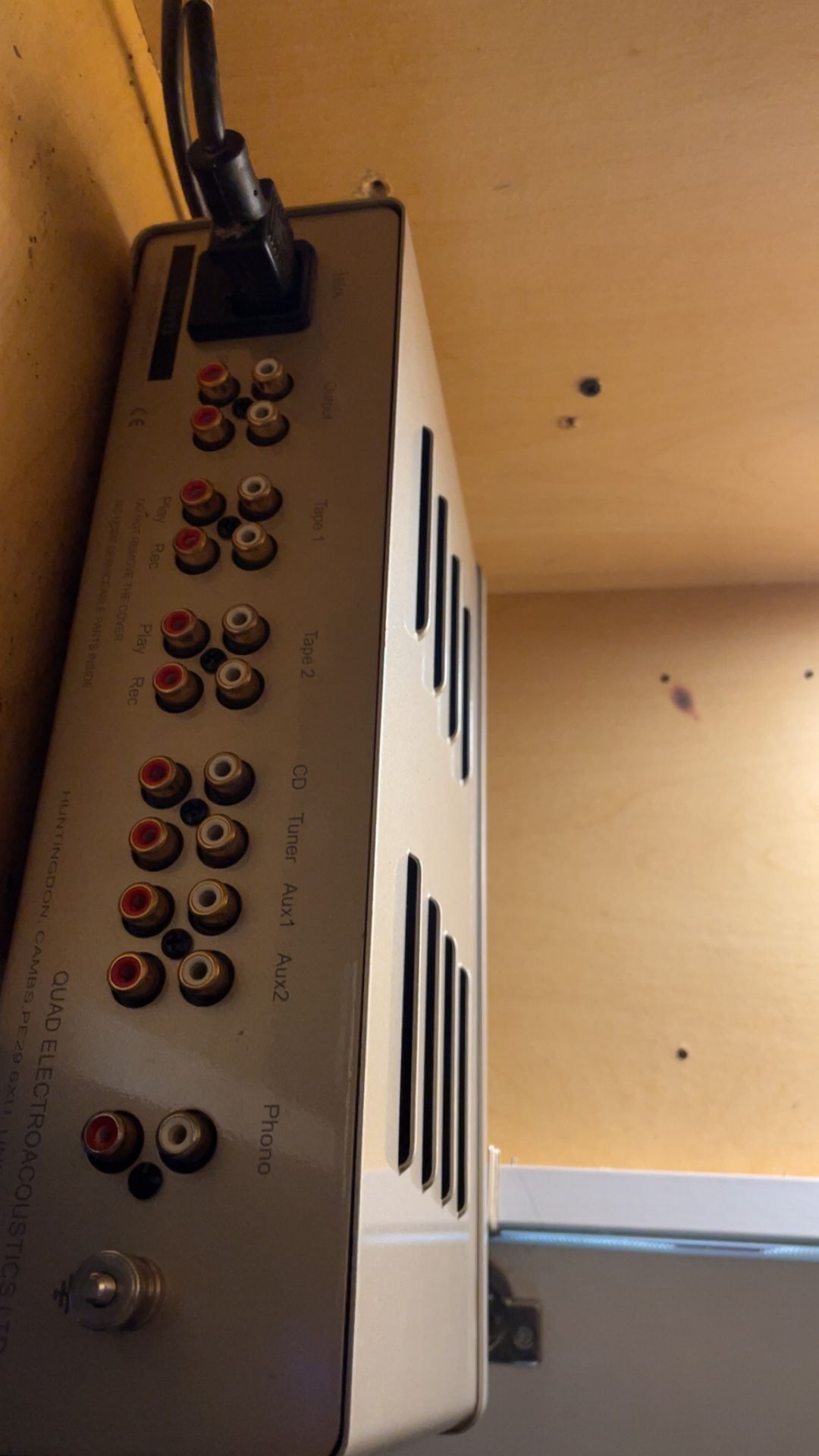 QUAD QC TWENTY FOUR PRE AMP