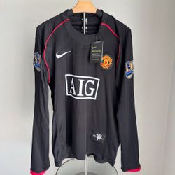 Man U Retro Jersey