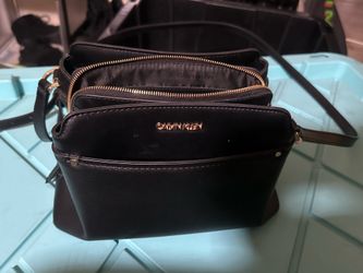 Calvin Klein purse/side bag