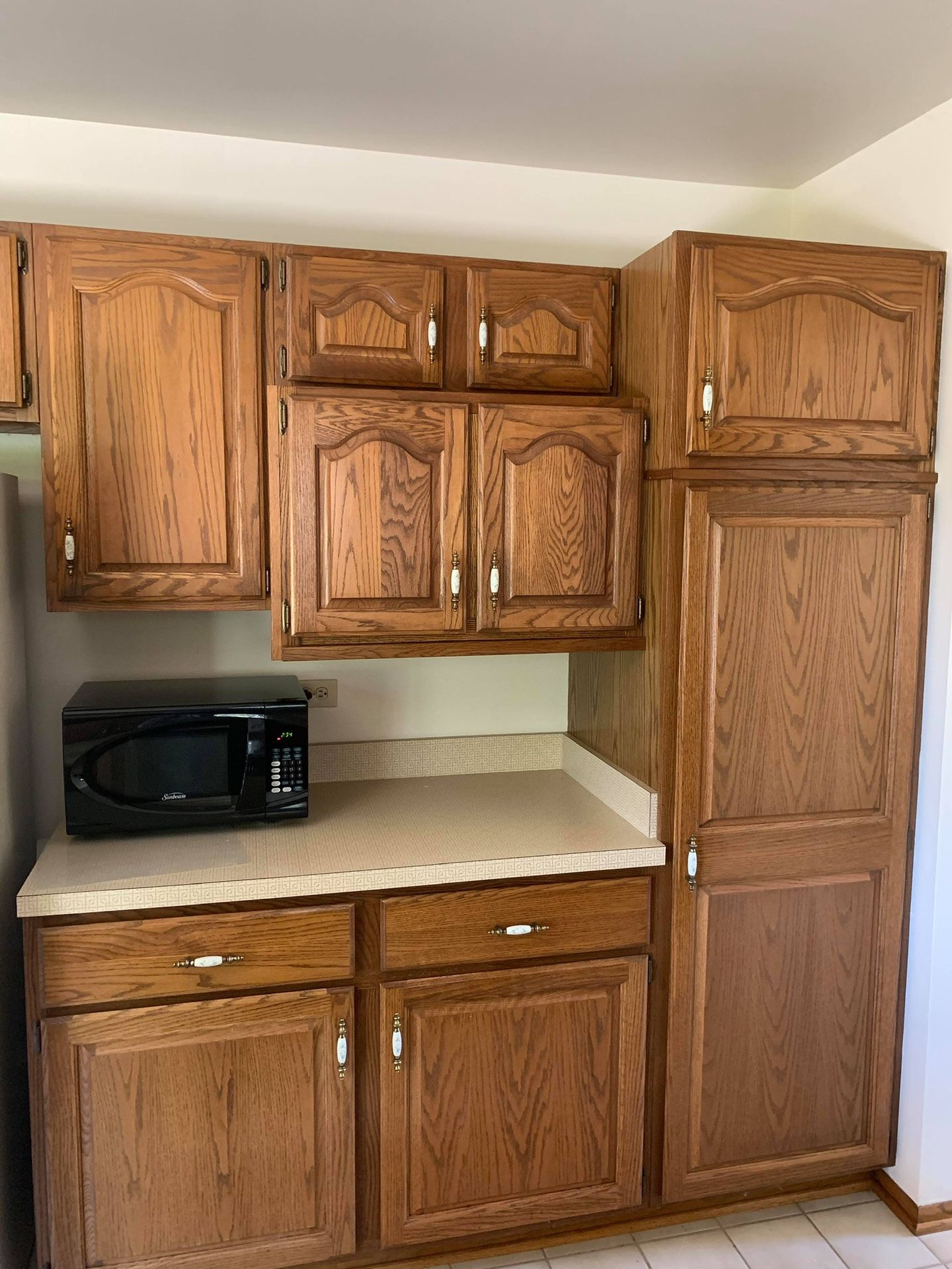 Kitchen cabinets