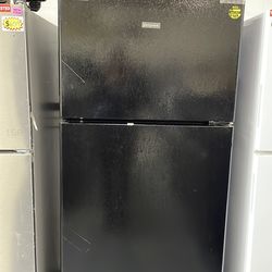 Hotpoint Refrigerator top and bottom color black new