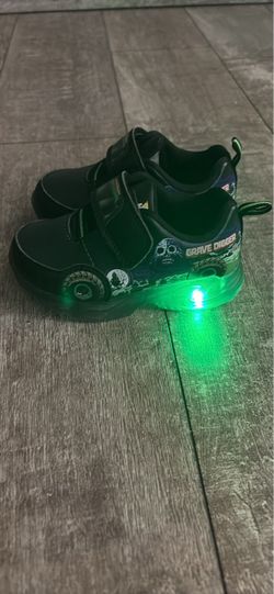 Monster Jam size 7 toddler