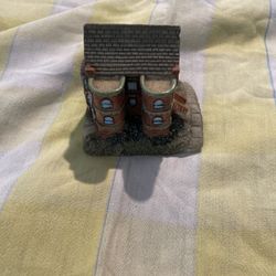 Piano And Violin Figurine