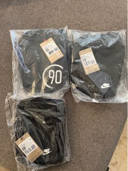 3 brand new NIKE CROSSBODY BAGS