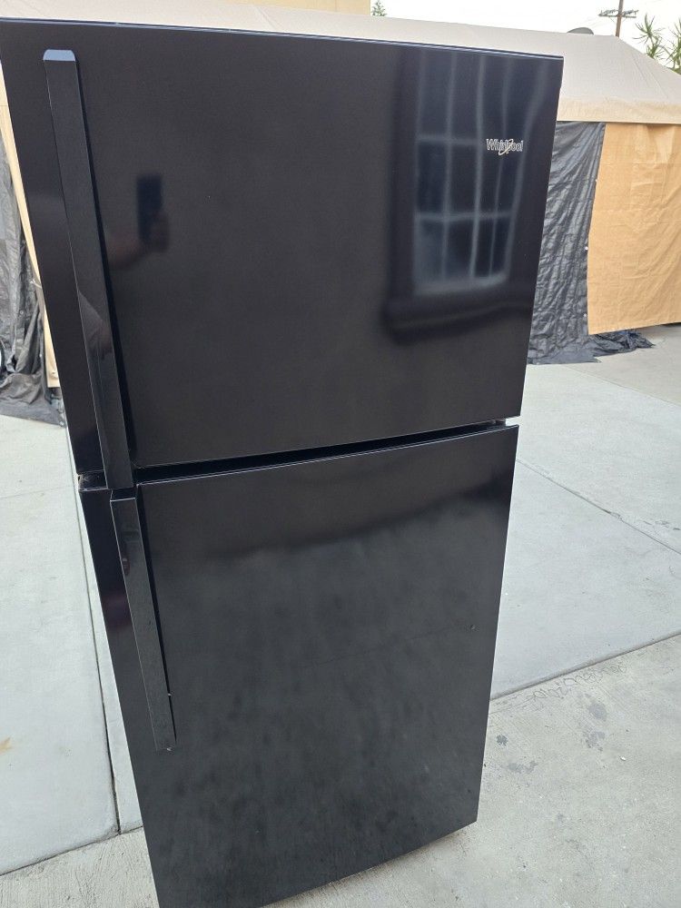 3MONTHS WARRANTY 30X33X66 WHIRLPOOL FRIDGE 19CUFT BLACK