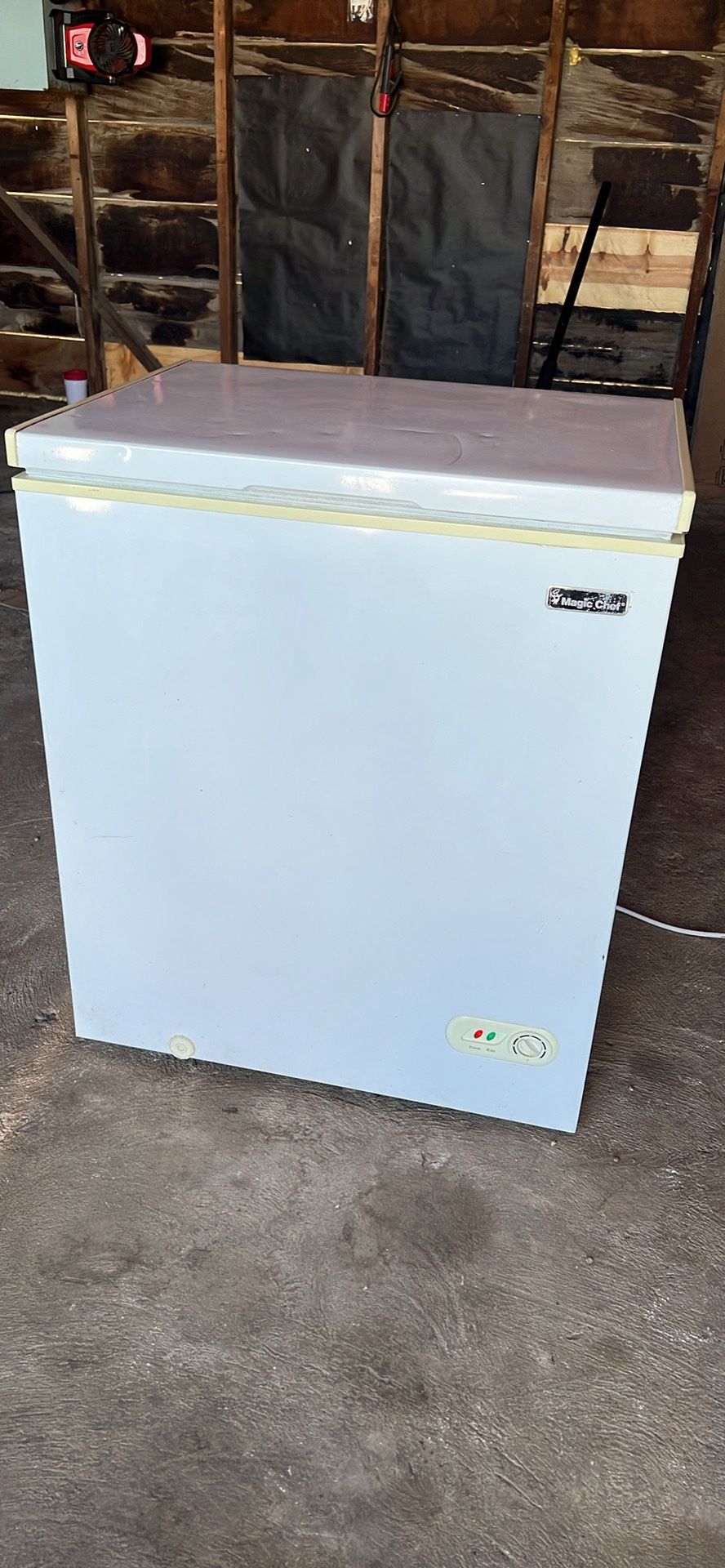 Magic Chef Freezer