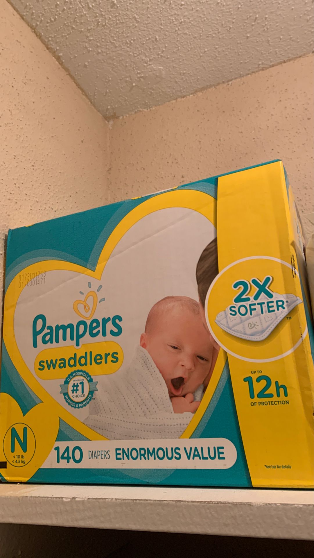 Pampers (newborn)