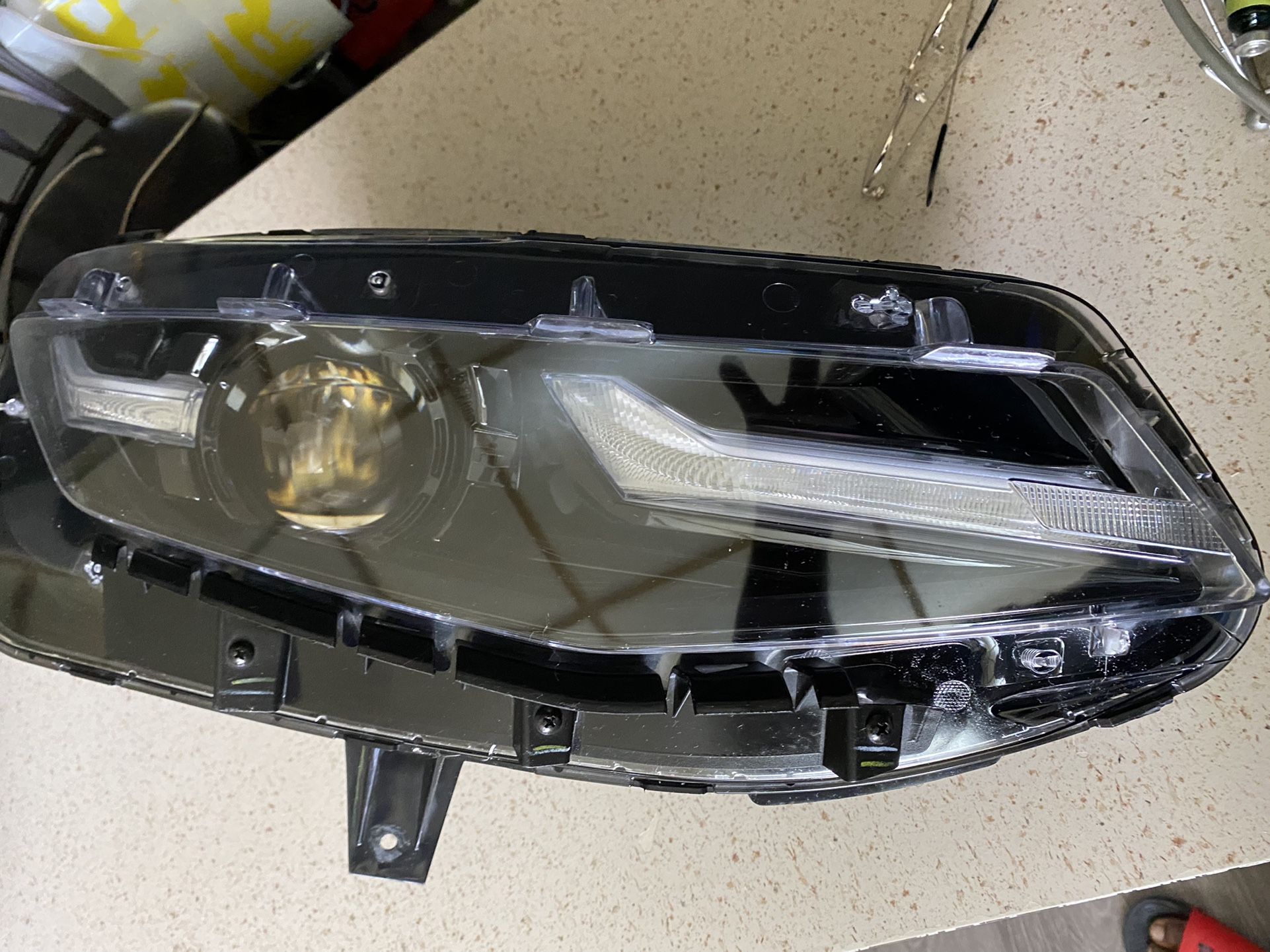 2019-22 Chevy Camaro 1LT Passenger Headlights