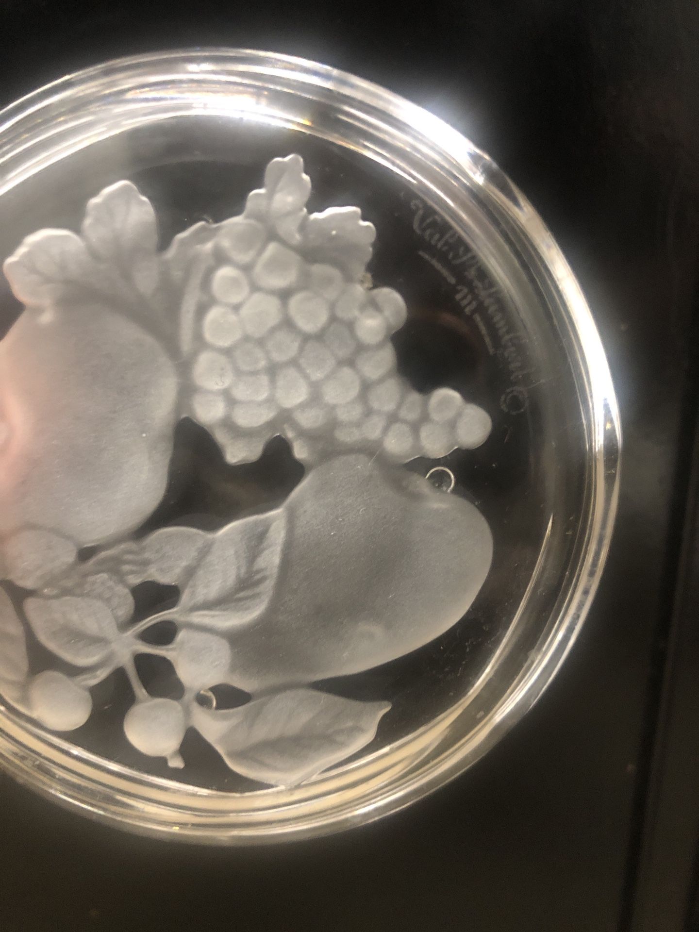 2 Vintage 1941 Japanese Art Work Glass Small Bowl With 3 D Frosted Fruit