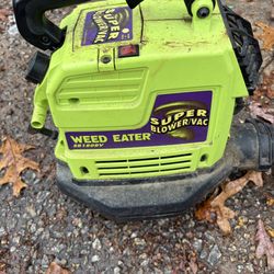 Weed Eater SB180BV Super Blower/Vac, a gas-powered leaf blower and vacuum combo