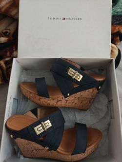 Tommy Hilfiger  Wedge