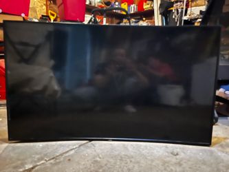 Samsung 55in Curved TV w/ Space Saving TV Stand