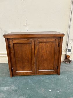 Small wood cabinet FREE