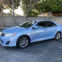 Toyota Camry 2012