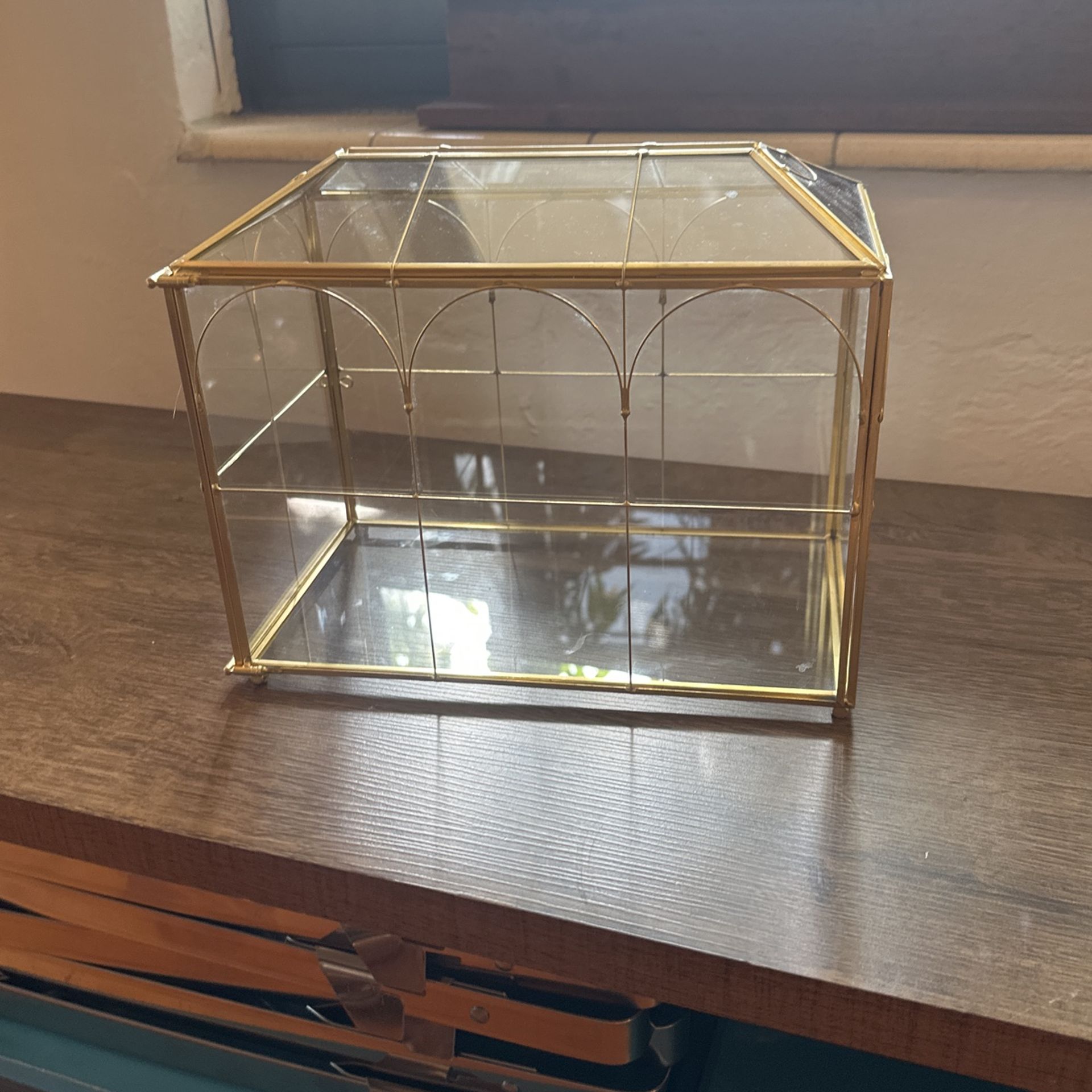 Wedding gift envelope holder