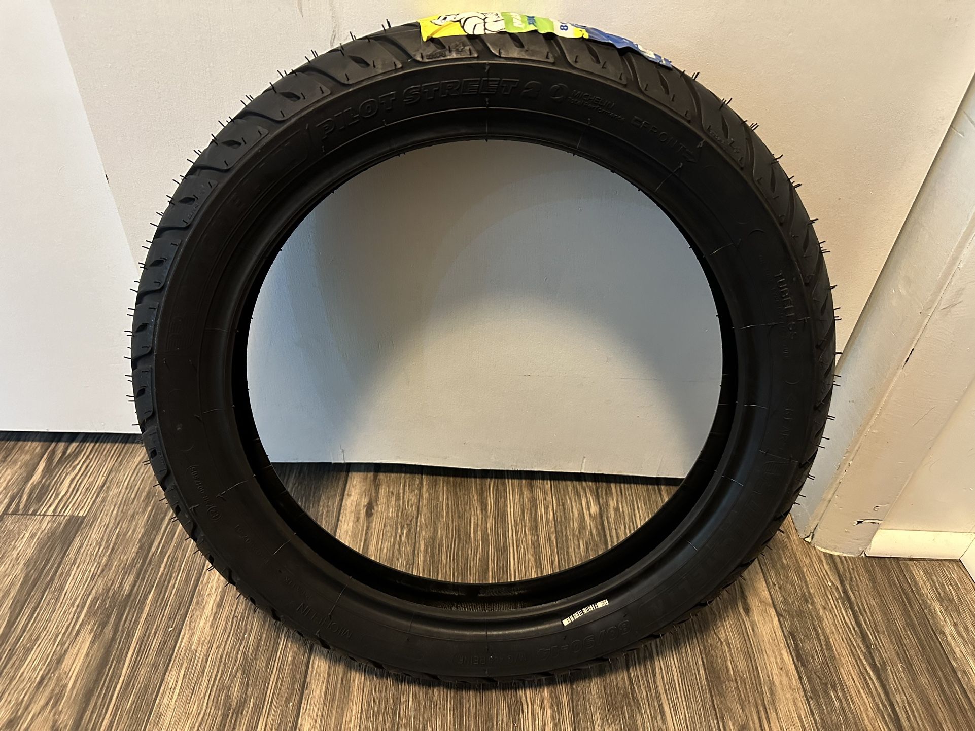 Michelin Pilot Street 2 Sport Bike 80/90-14”